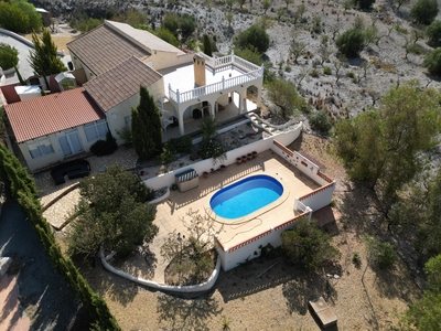 Villa en venta en Albox, Almeria