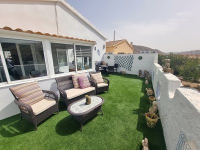 Villa for sale in Albanchez, Almeria