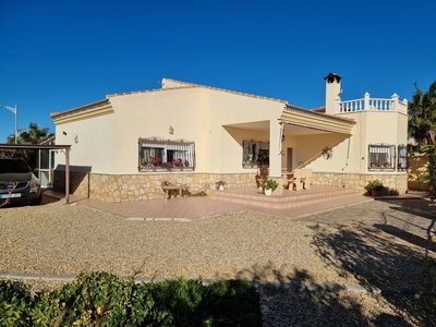 Villa for sale in Arboleas, Almeria