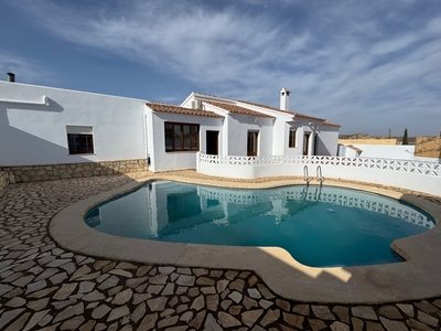 Villa for sale in Arboleas, Almeria