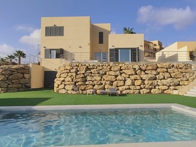 Villa te koop in Valle del Este, Almeria