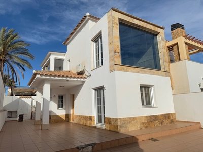 Duplex/Townhouse te koop in Huercal-Overa, Almeria