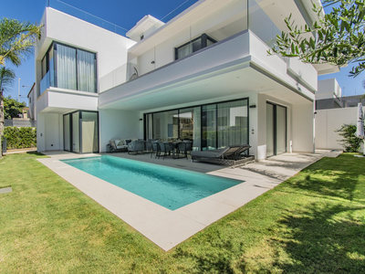 Villa à vendre en Marbella, Malaga